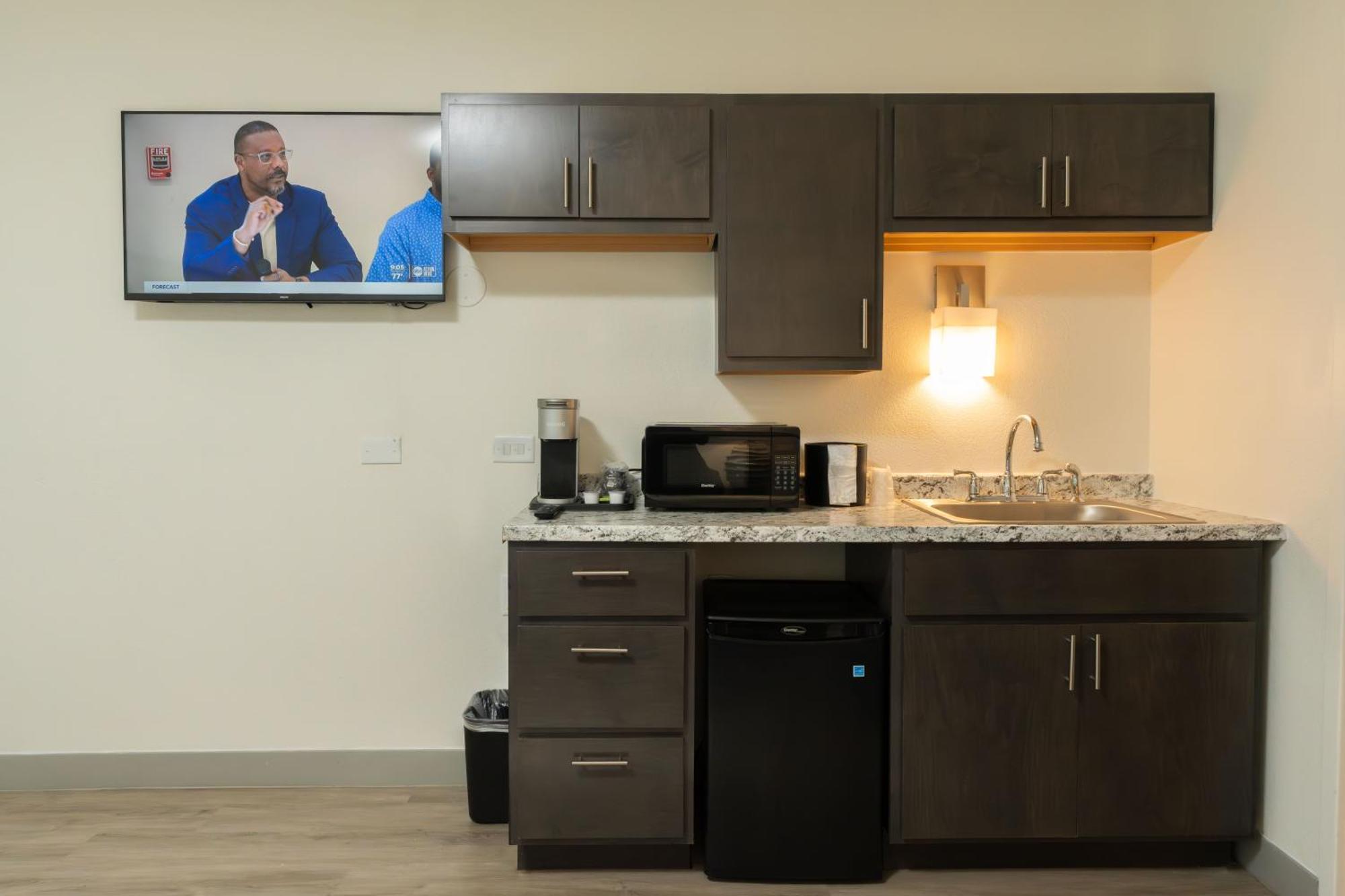 Oasis Bay Suites, Tampa, Busch Gardens, Usf 외부 사진