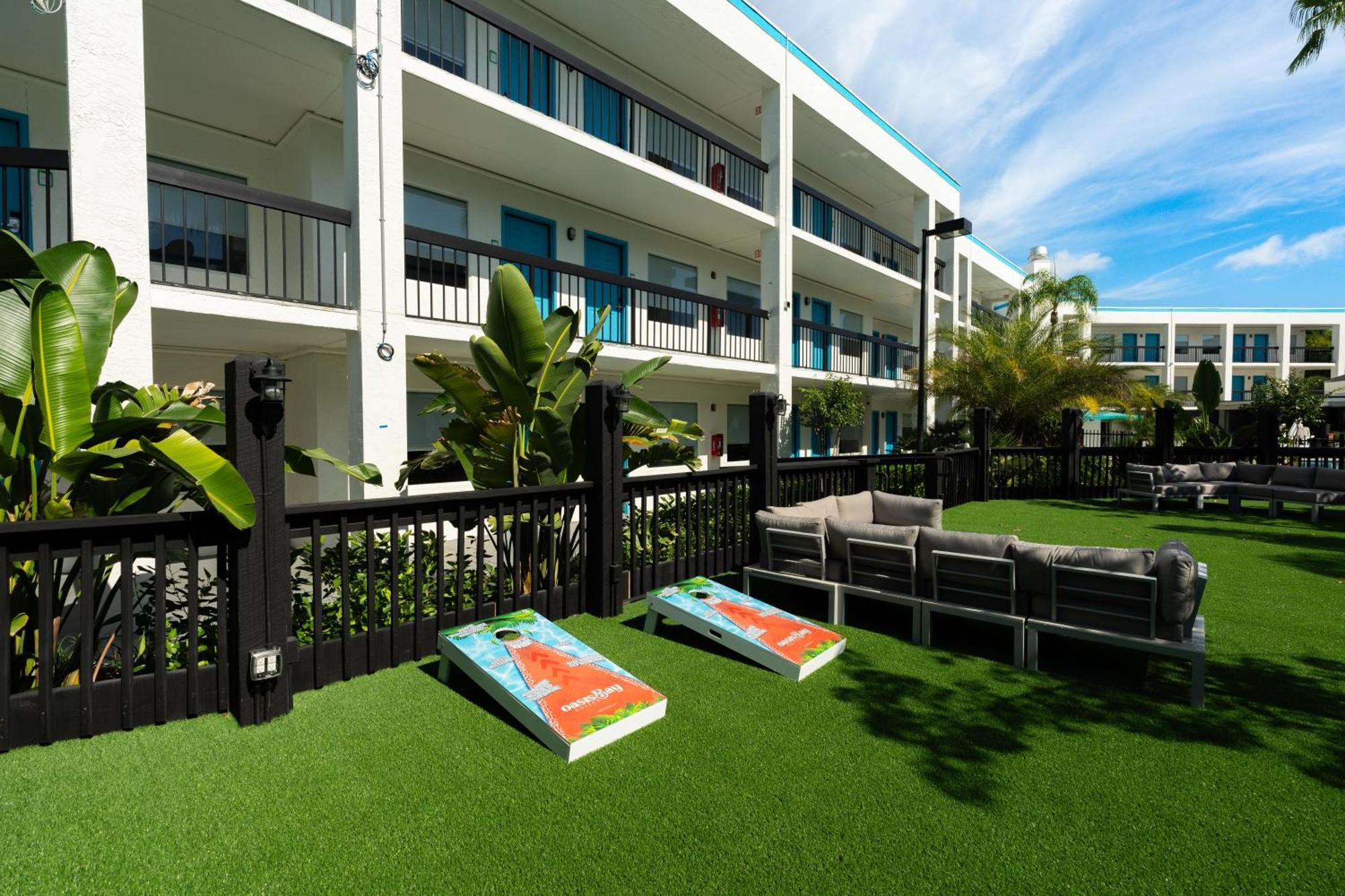 Oasis Bay Suites, Tampa, Busch Gardens, Usf 외부 사진